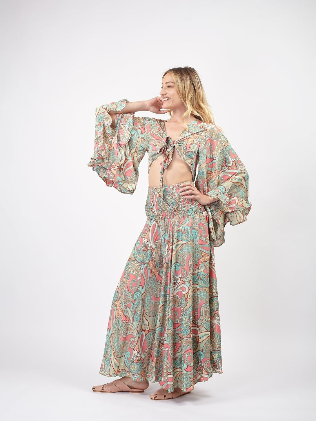 Set seta crop top e pantaloni Fatima - pesca - Bijondo