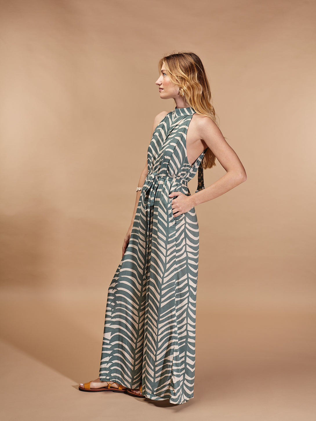 Tuta Halter top gamba larga con cintura Veronica-Tuta-WhyY-Bijondo