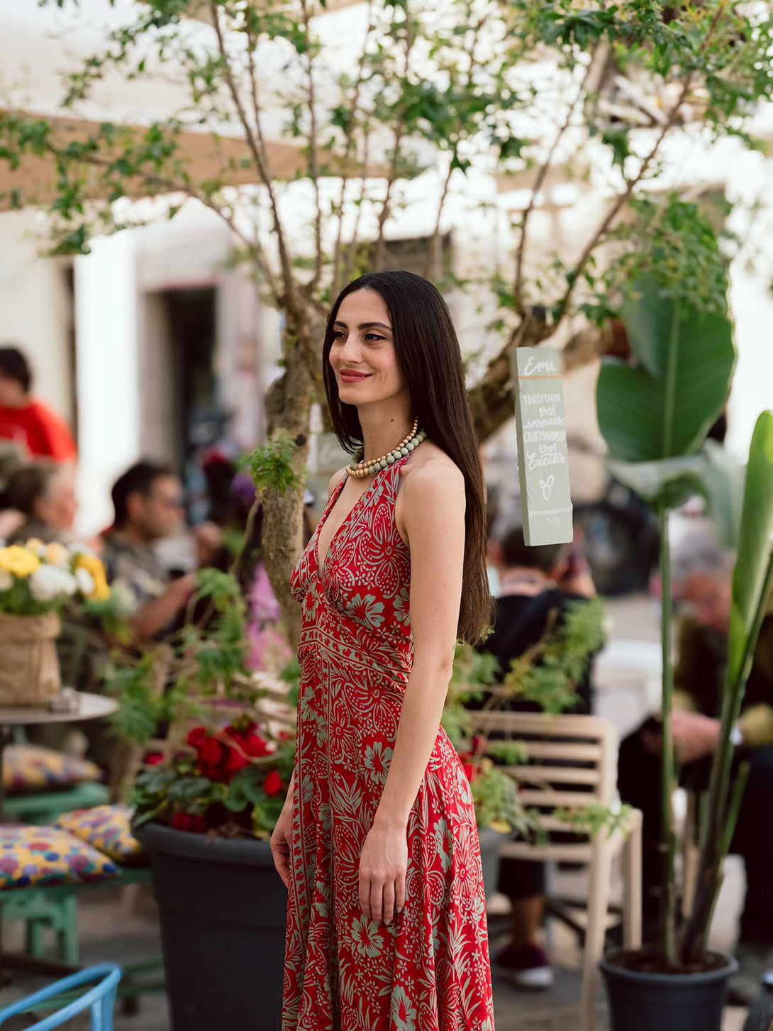 Tuta lunga in seta schiena scoperta Elisa-Tuta-WhyY-Bijondo