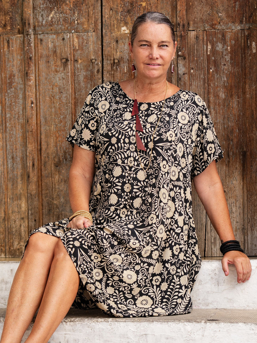 Vestito Isabel-nero floreale-S-M-Bijondo