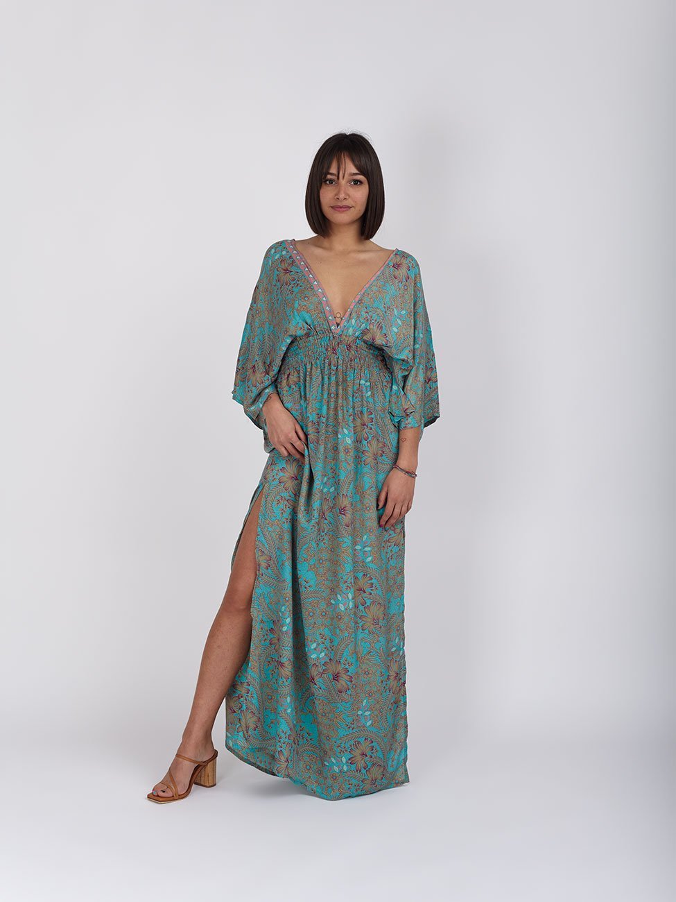 Vestito caftano lungo in seta Katya - azzurro - Bijondo