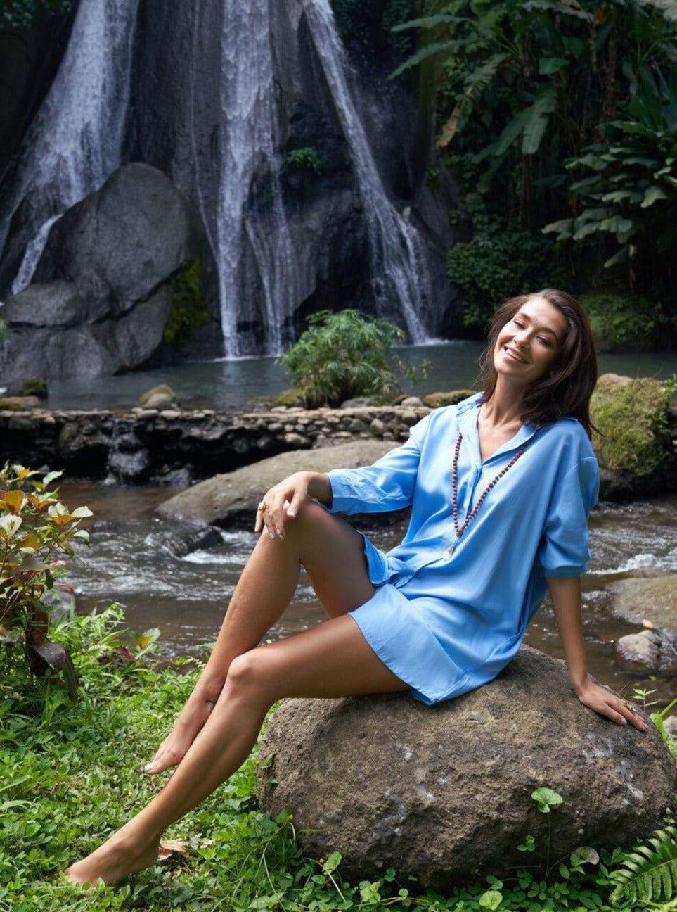 Vestito camicia corto con tasche Enza - celeste - Bijondo