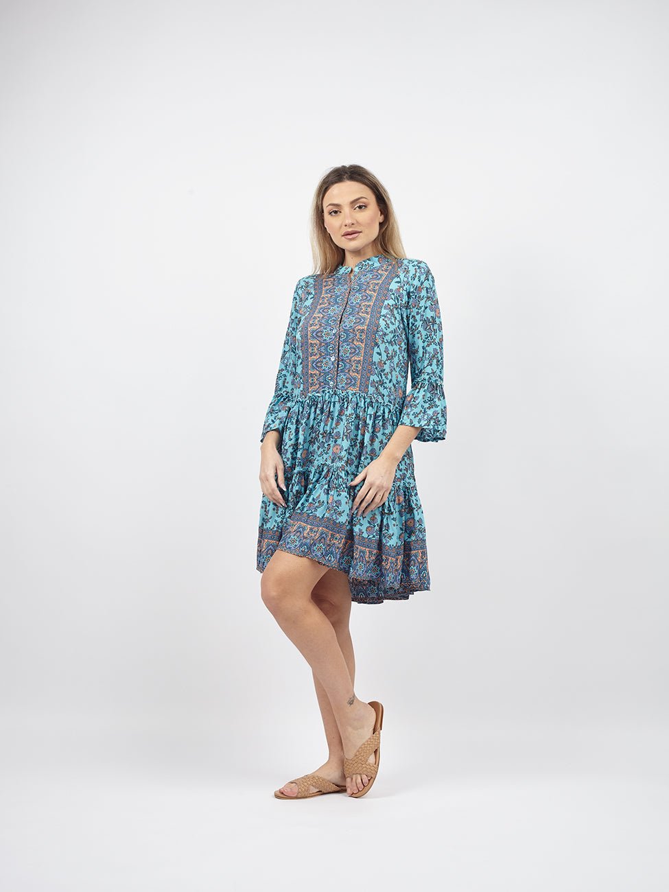 Vestito corto con volant su manica Malin - marrone - Bijondo