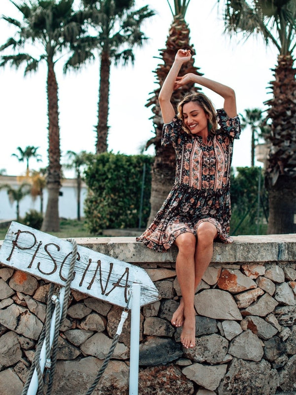 Vestito corto con volant su manica Malin - rosa - Bijondo