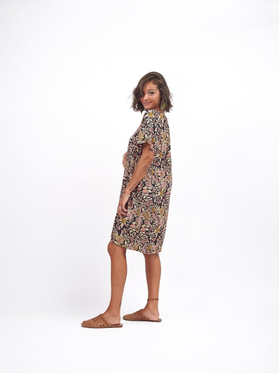 Vestito corto in rayon con zip Adima - nero - Bijondo