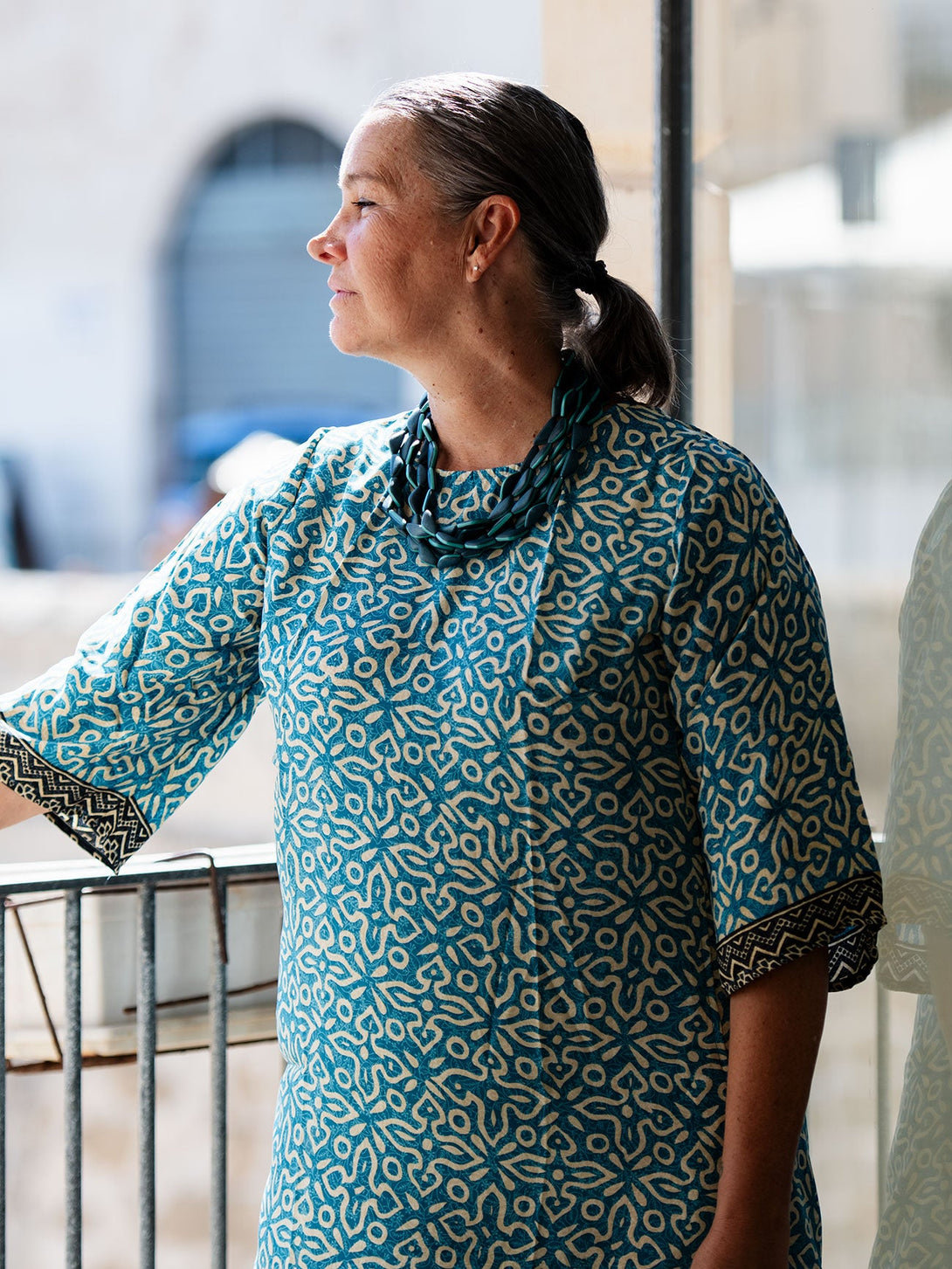 Vestito corto in seta Tracy-blu scuro-S-Bijondo