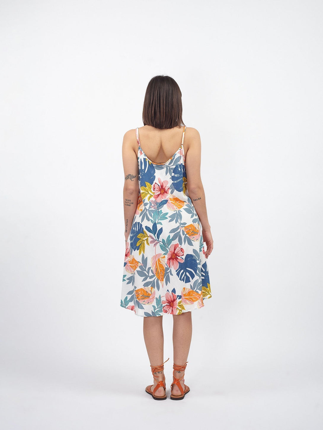 Vestito corto rayon con bretelle Morgana-bianco-Bijondo