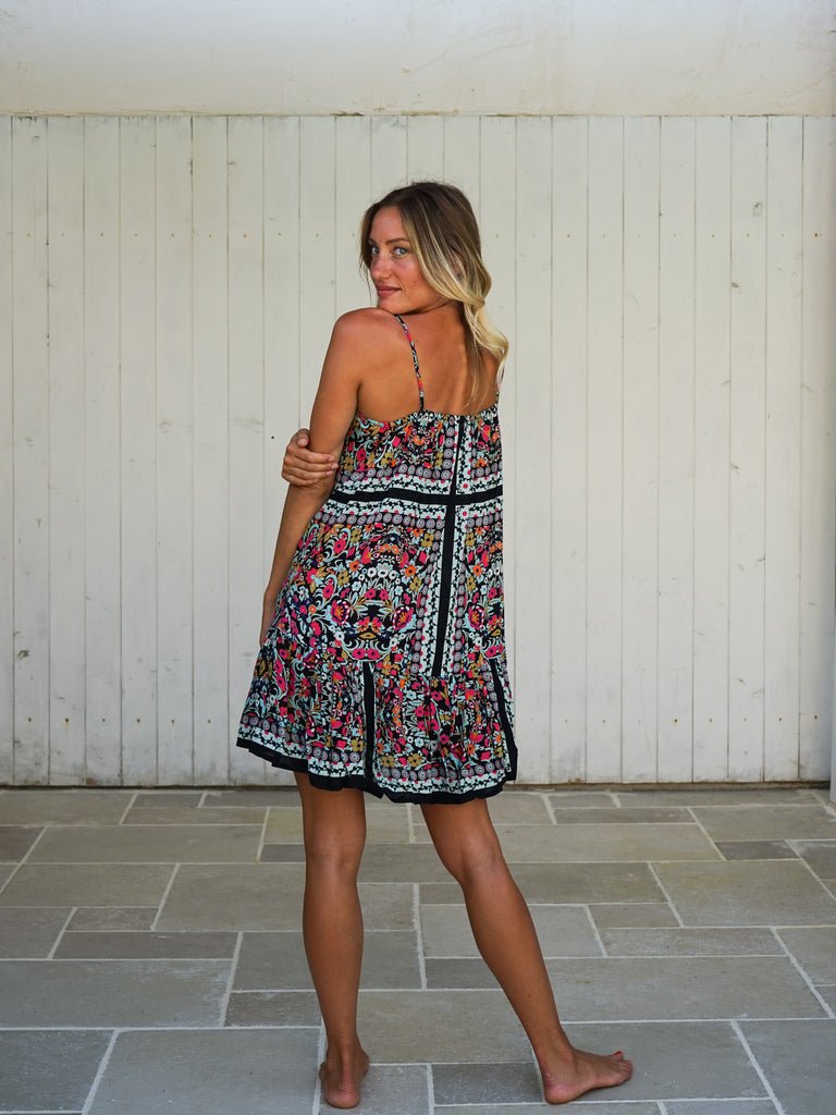 Vestito corto rayon scollo regolabile Garin - nero - Bijondo