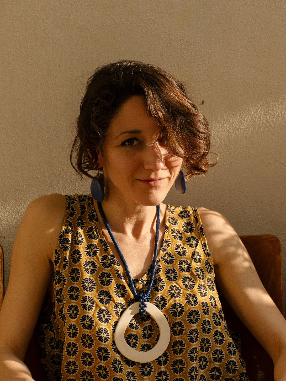 Vestito corto smanicato ovetto rayon Pia-senape-taglia unica-Bijondo