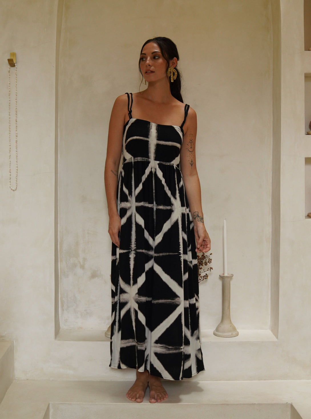 Vestito lungo bretelle fantasia optical Juliette-nero-Bijondo