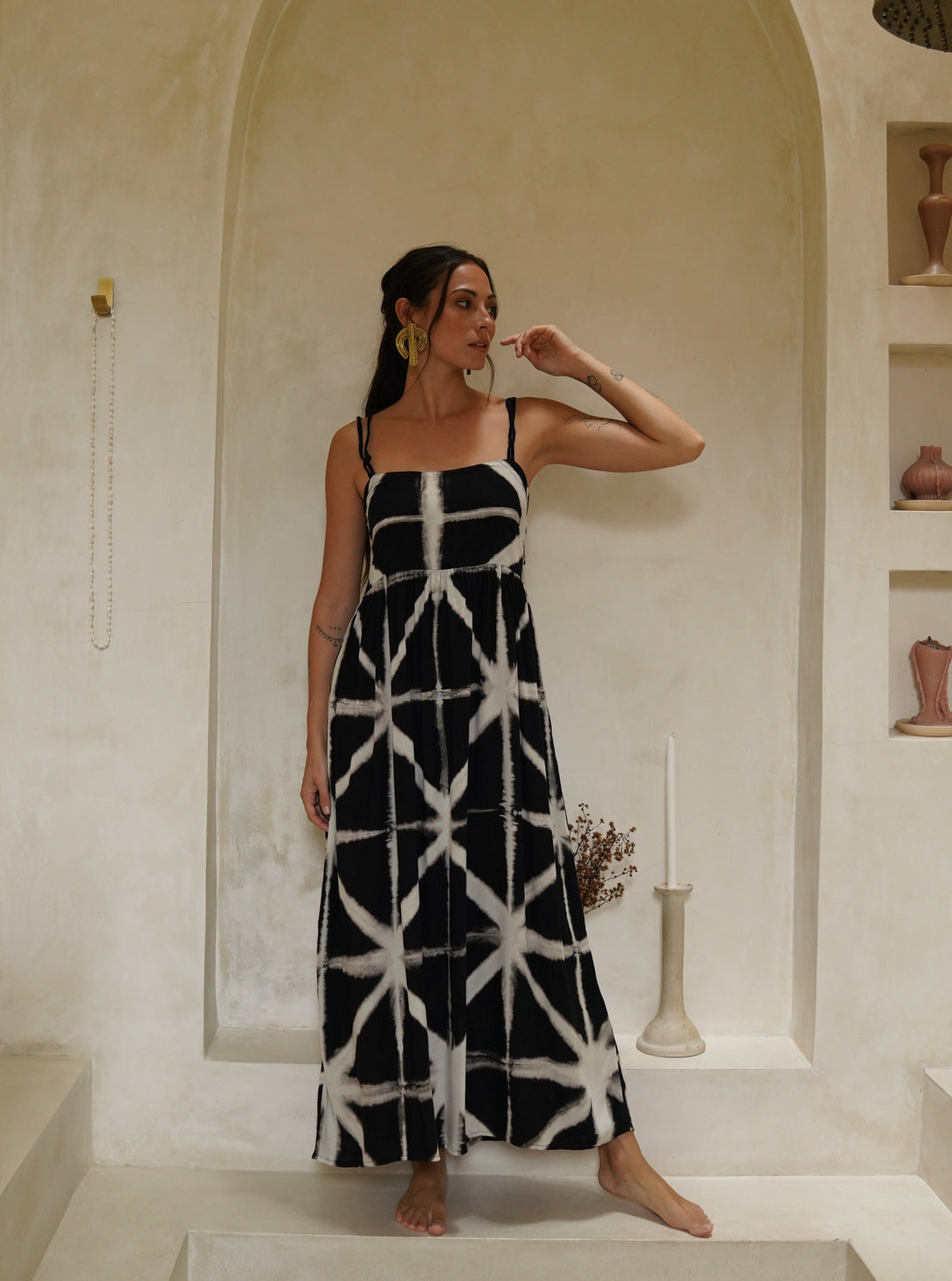 Vestito lungo bretelle fantasia optical Juliette-nero-Bijondo