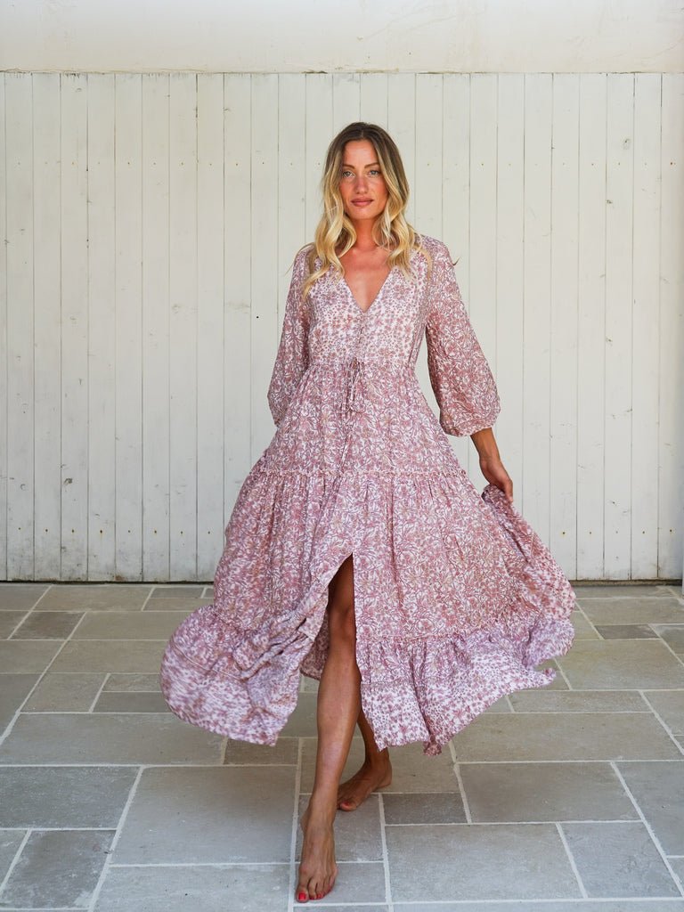 Vestito lungo con manica e balze Caroline - rosa - Bijondo