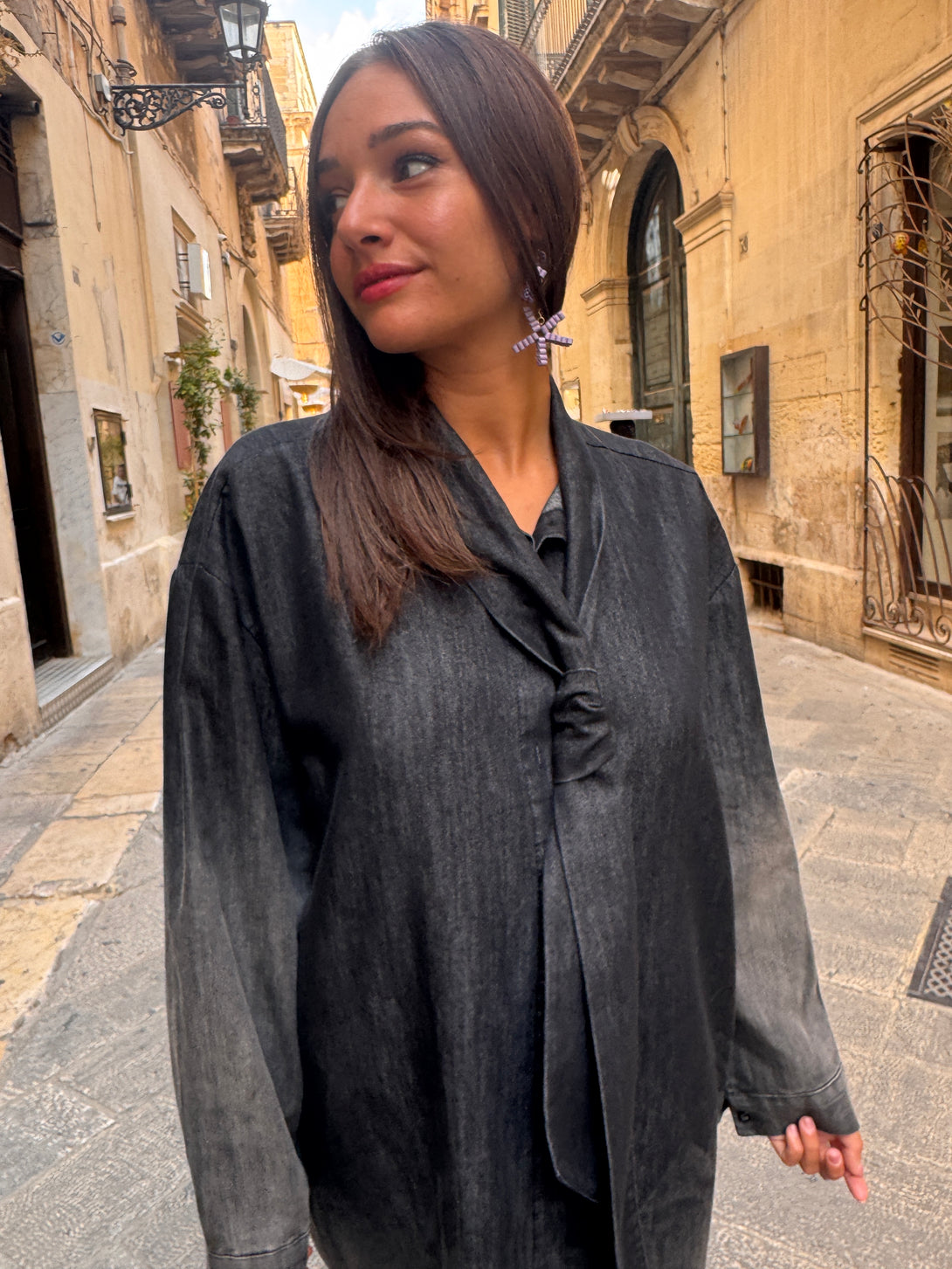 Vestito lungo denim con cravatta Liona-vestito-Bijondo-Nero-S-Bijondo