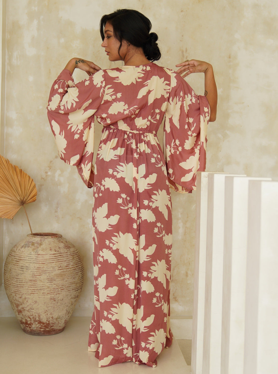 Vestito lungo elegante seta scollo V Sophia-nero-Bijondo