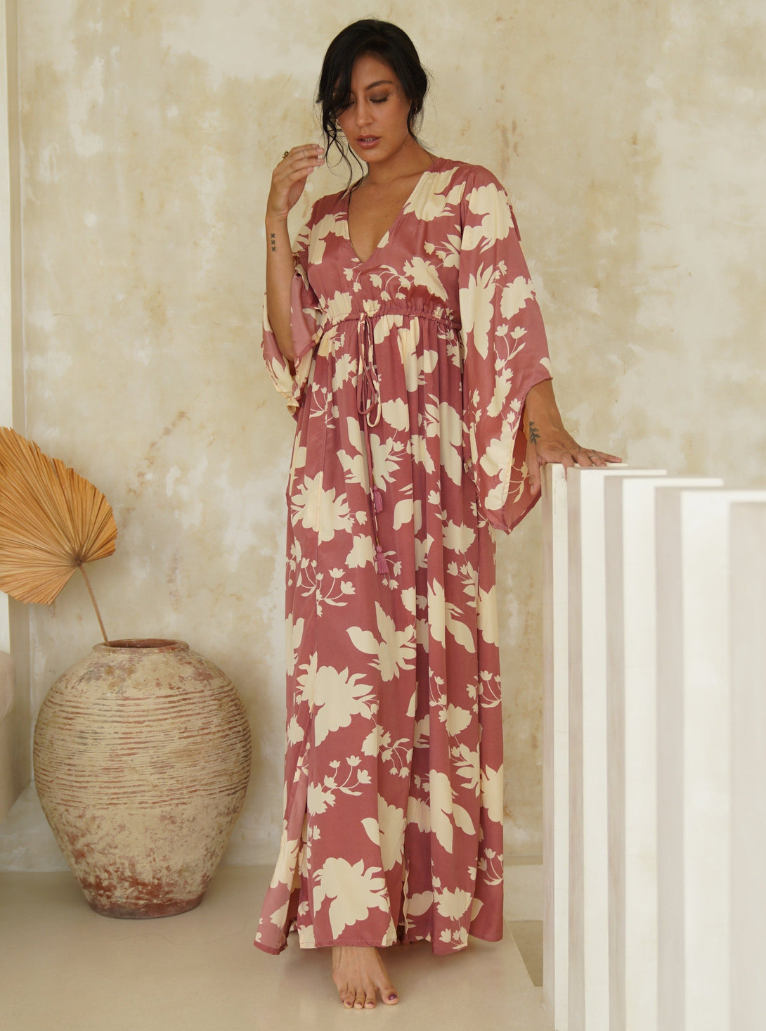 Vestito lungo elegante seta scollo V Sophia-nero-Bijondo