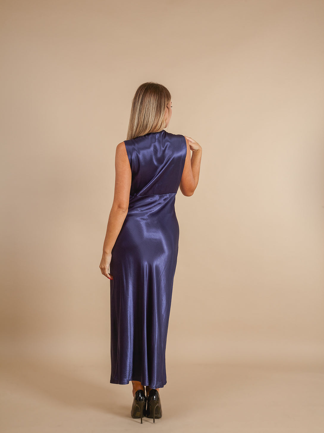 Vestito lungo raso elegante Judy-vestito lungo-Bijondo-Bijondo