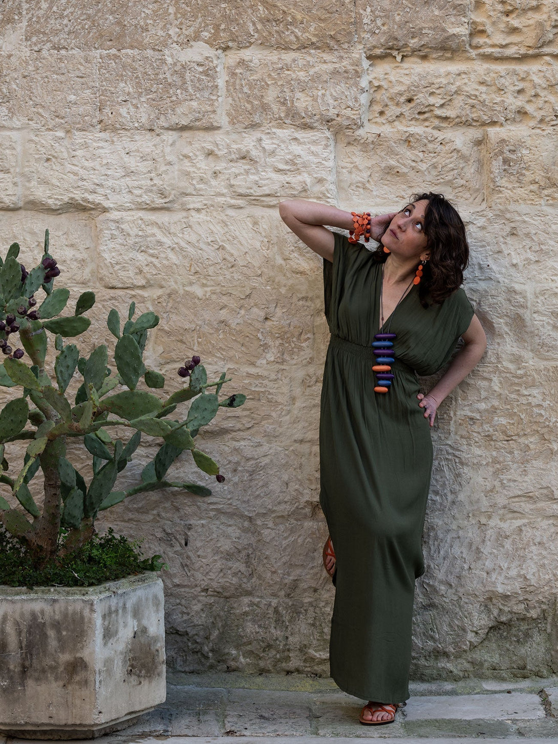 Vestito lungo scollo a V rayon Yulia - terracotta - Bijondo