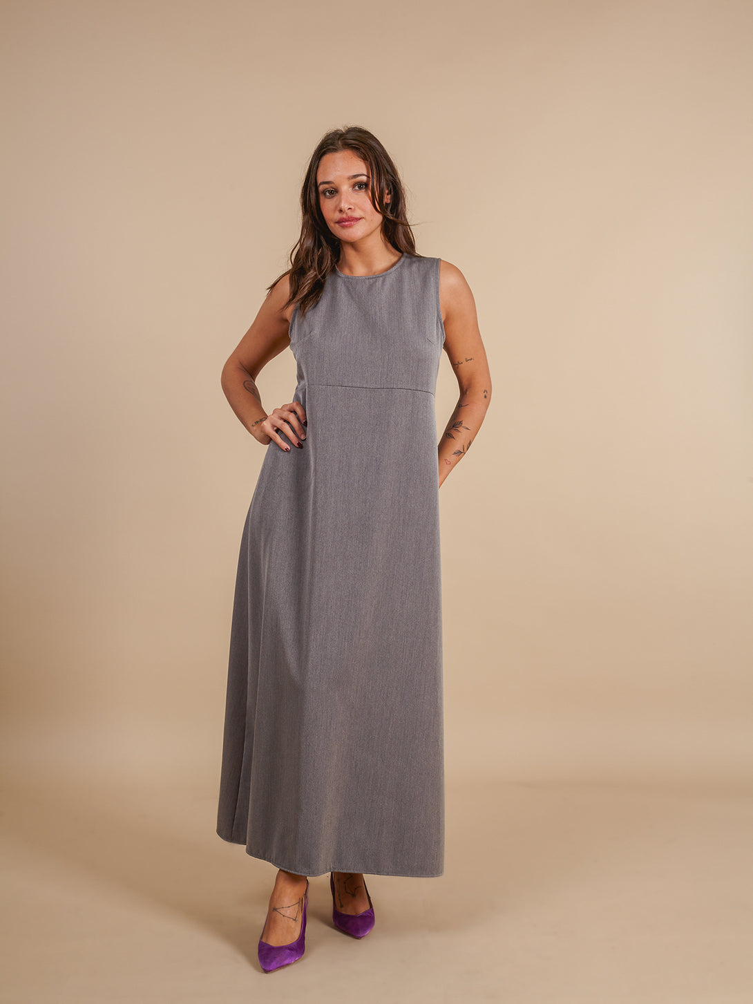 Vestito lungo smanicato tinta unita Soave-vestito lungo-Bijondo-grigio-S-Bijondo