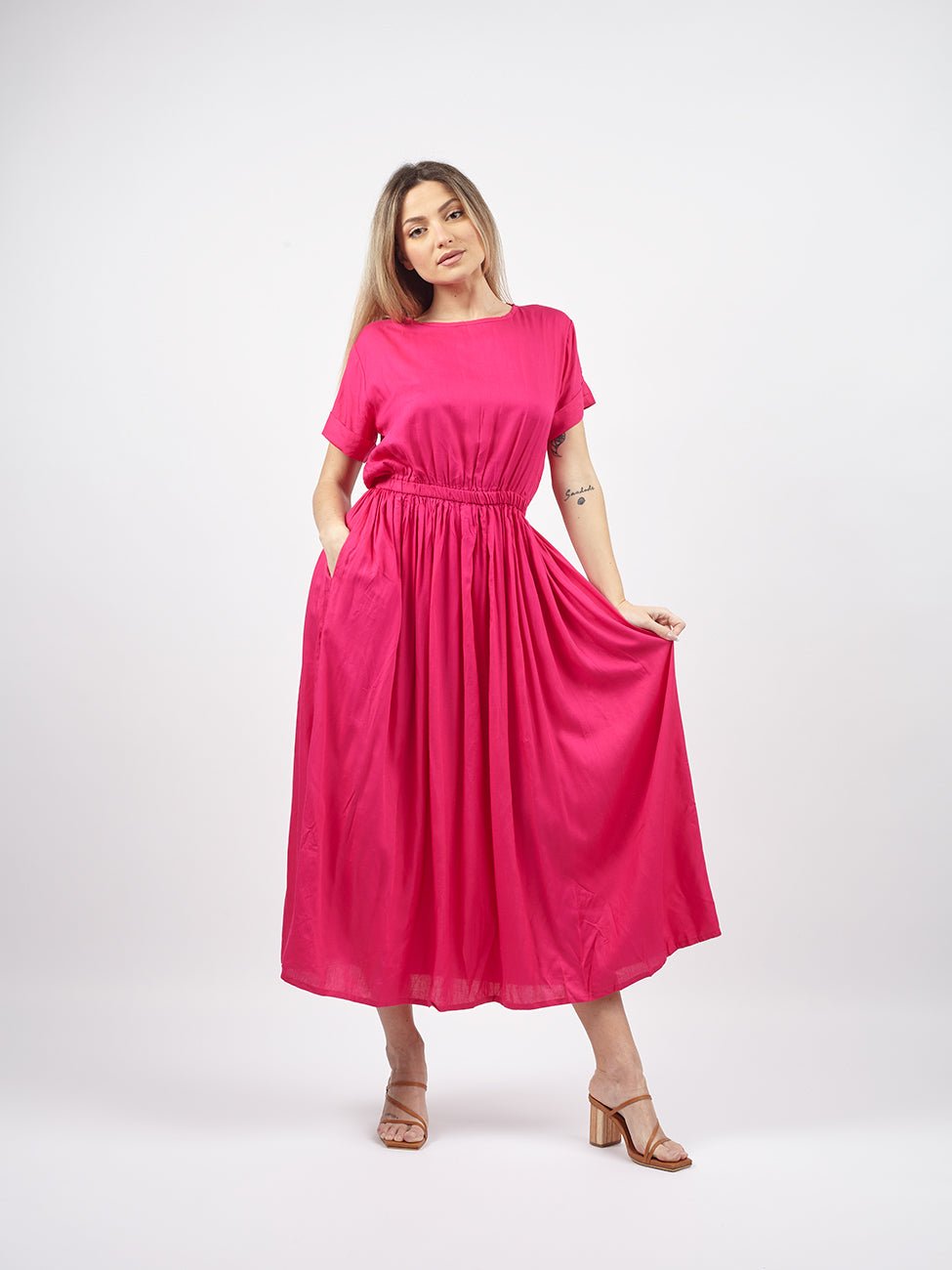 Vestito lungo tinta unita Ellinor - fucsia - Bijondo