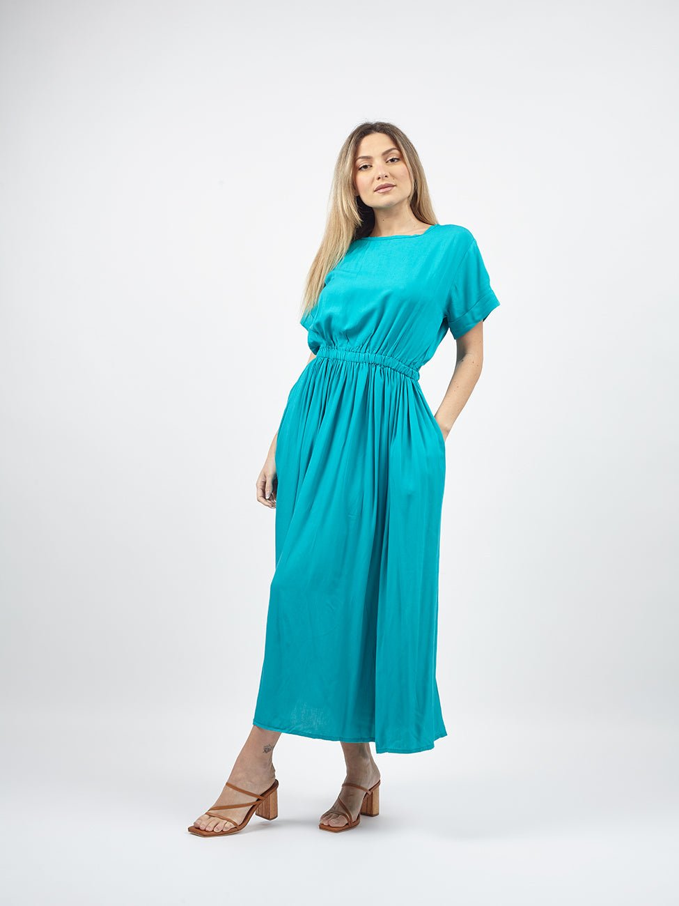 Vestito lungo tinta unita Ellinor - azzurro - Bijondo