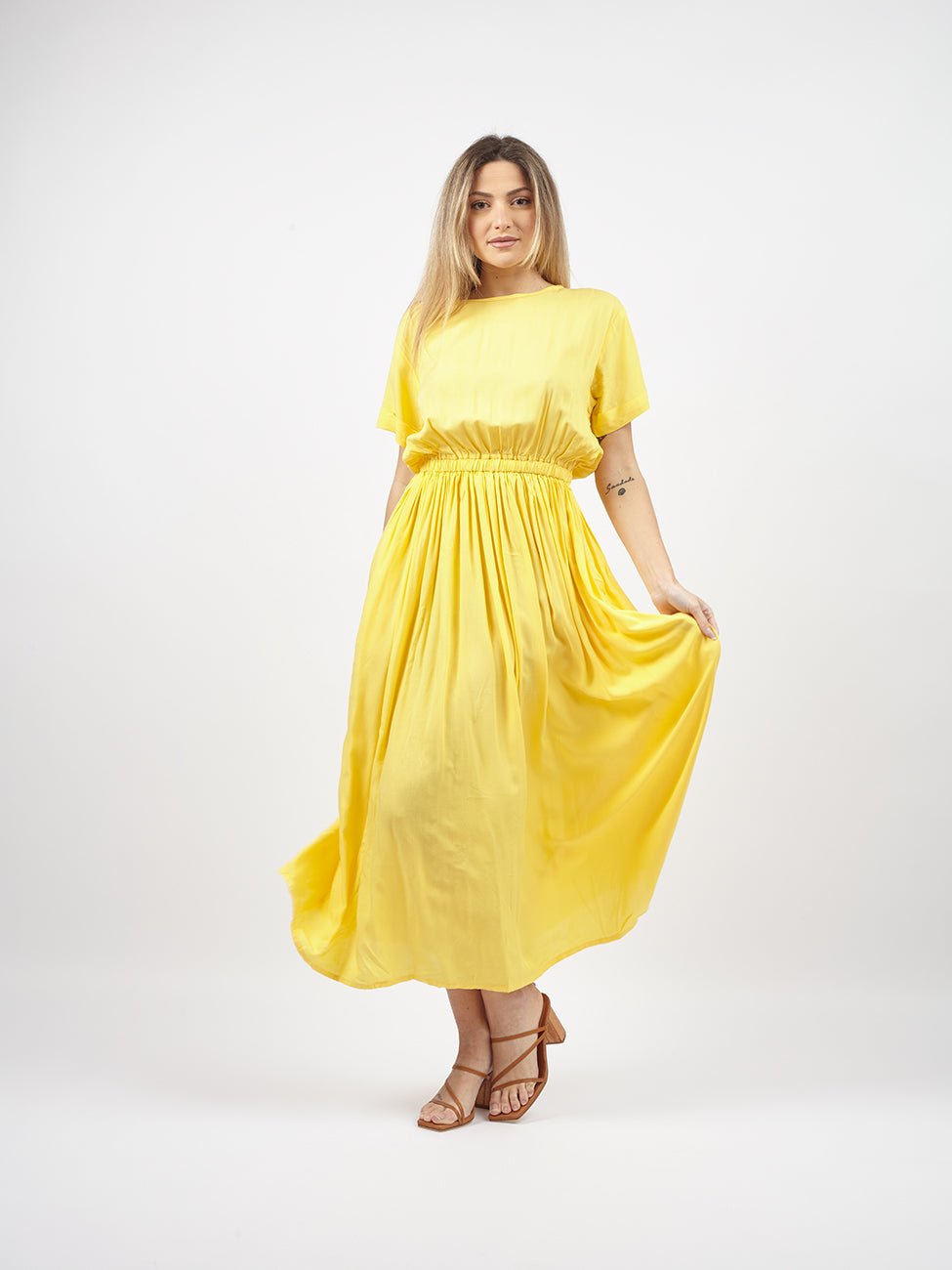 Vestito lungo tinta unita Ellinor - giallo - Bijondo