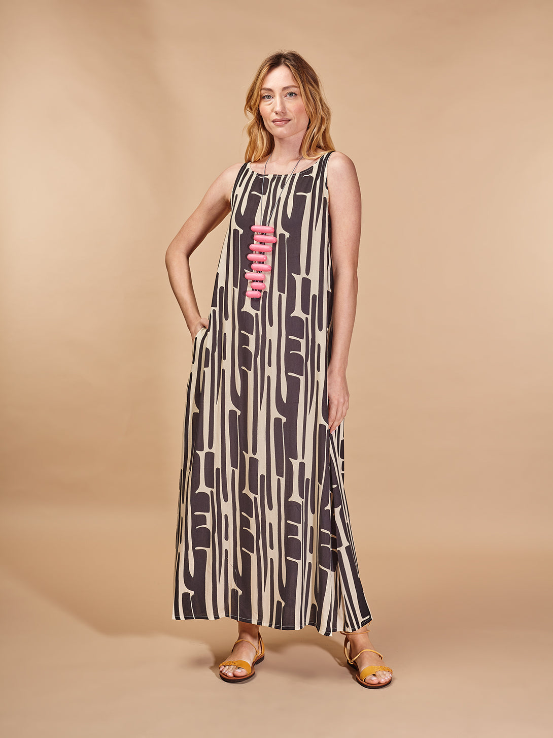 Vestito lungo viscosa Sonia-Vestito-Bijondo-Nero-S-M-Bijondo