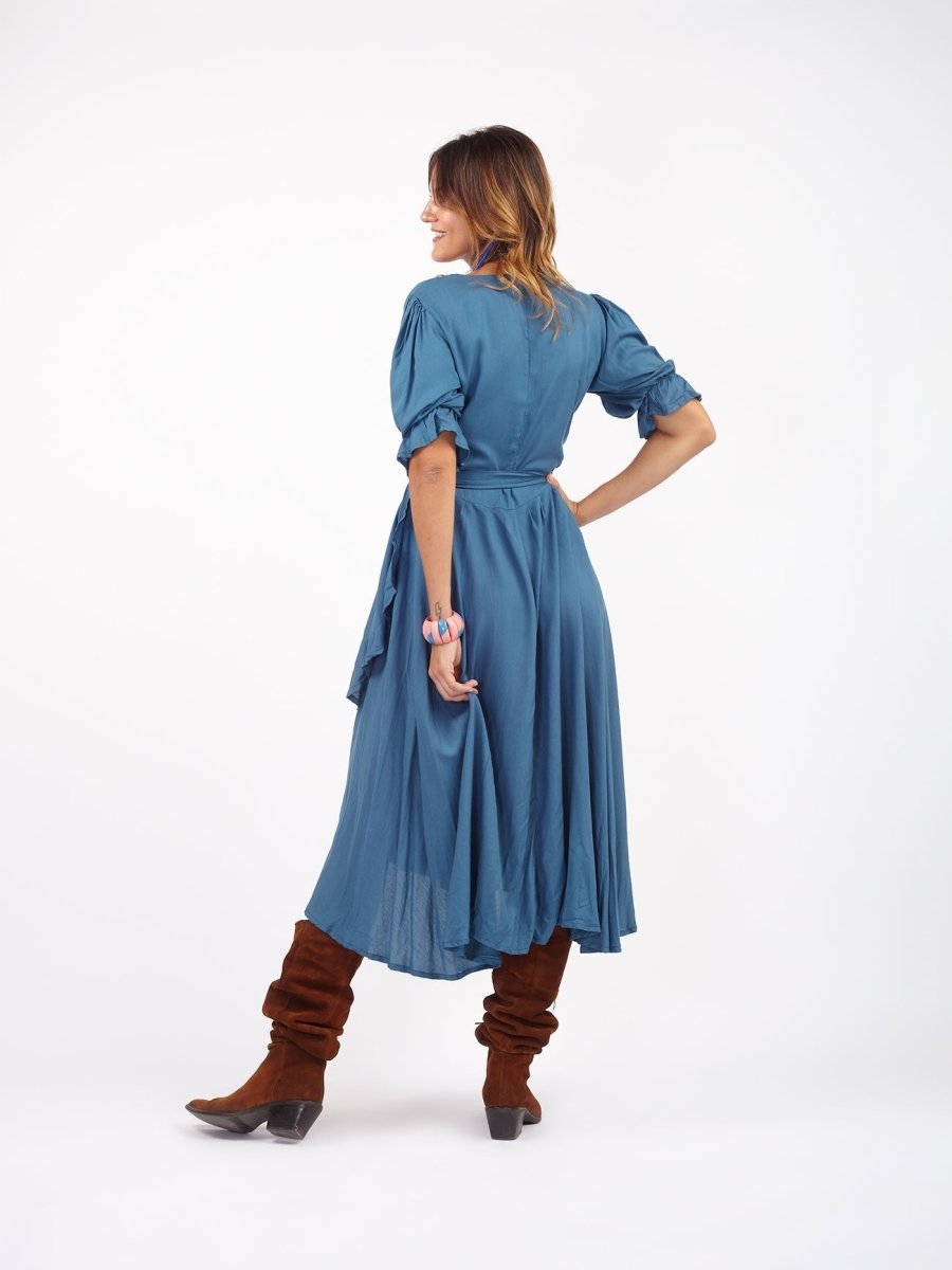 Vestito midi a portafoglio dettaglio manica Sasha - ghiaccio - Bijondo