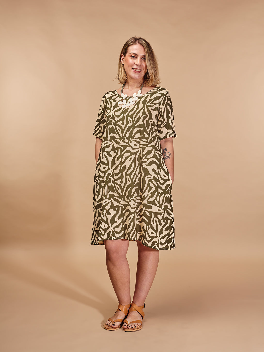 Vestito midi leggero con le tasche, viscosa Dolly-Vestito-Bijondo-Verde-S-M-Bijondo