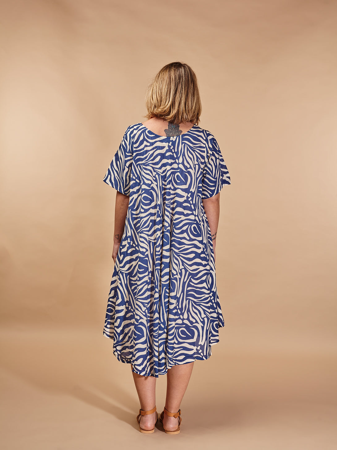 Vestito midi, leggero, viscosa Iskra-Vestito-Bijondo-Bijondo