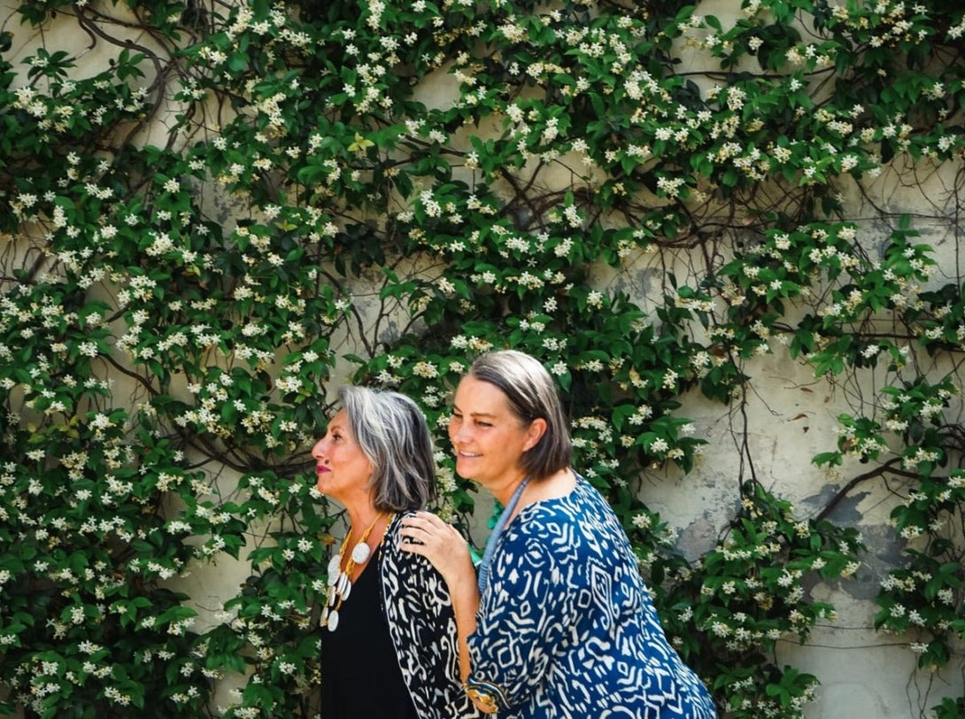 Vestito midi seta manica corta Zahra - nero - Bijondo