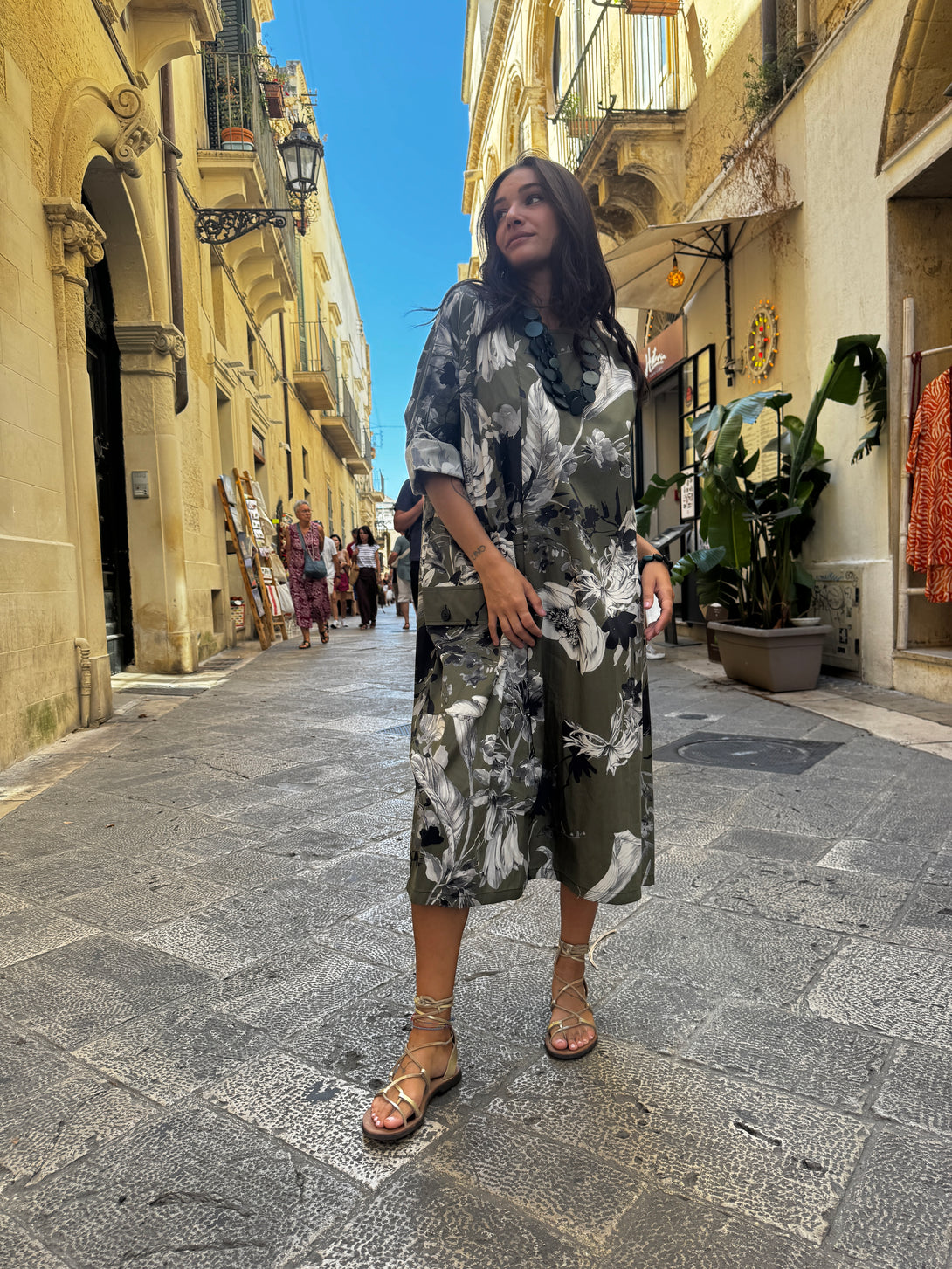 Vestito midi stampa floreale oversized Aine-vestito-Bijondo-Bijondo