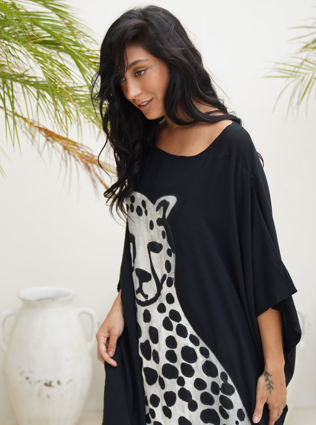 Vestito over stampa giaguaro Shakira-nero-Bijondo