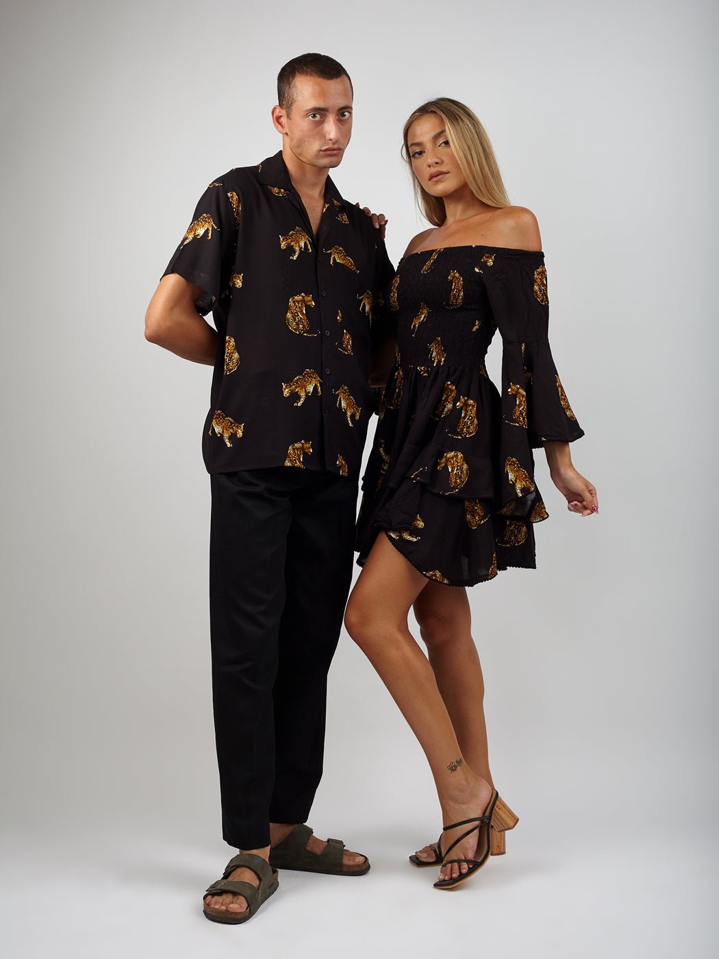 Vestito rayon corto con balze Monique - nero - Bijondo