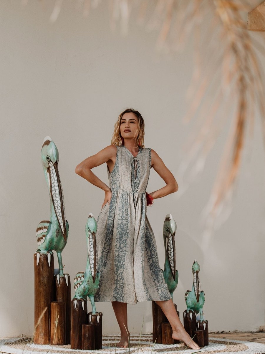 Vestito scamiciato midi stile impero Lily - marrone - Bijondo