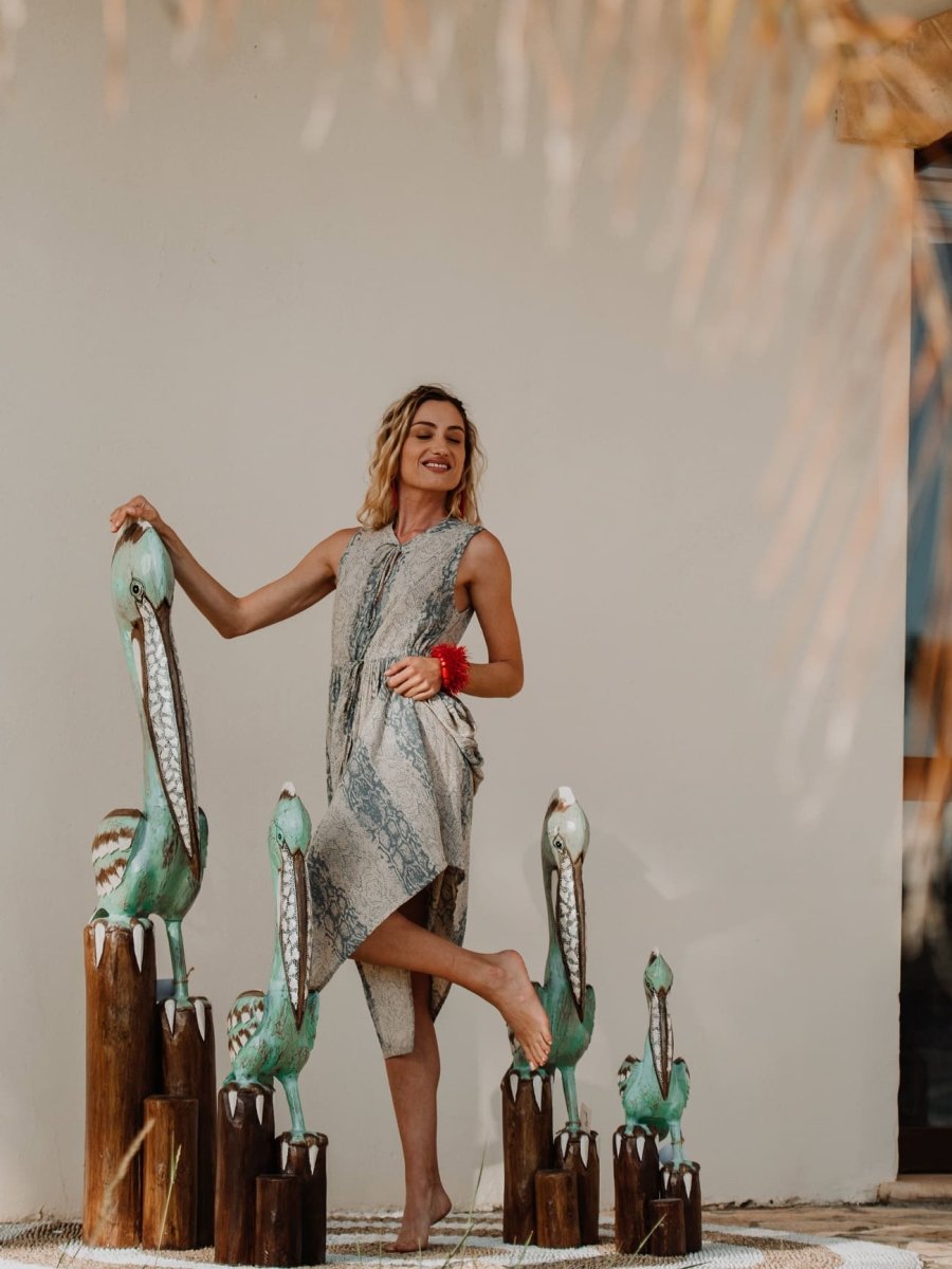 Vestito scamiciato midi stile impero Lily - marrone - Bijondo