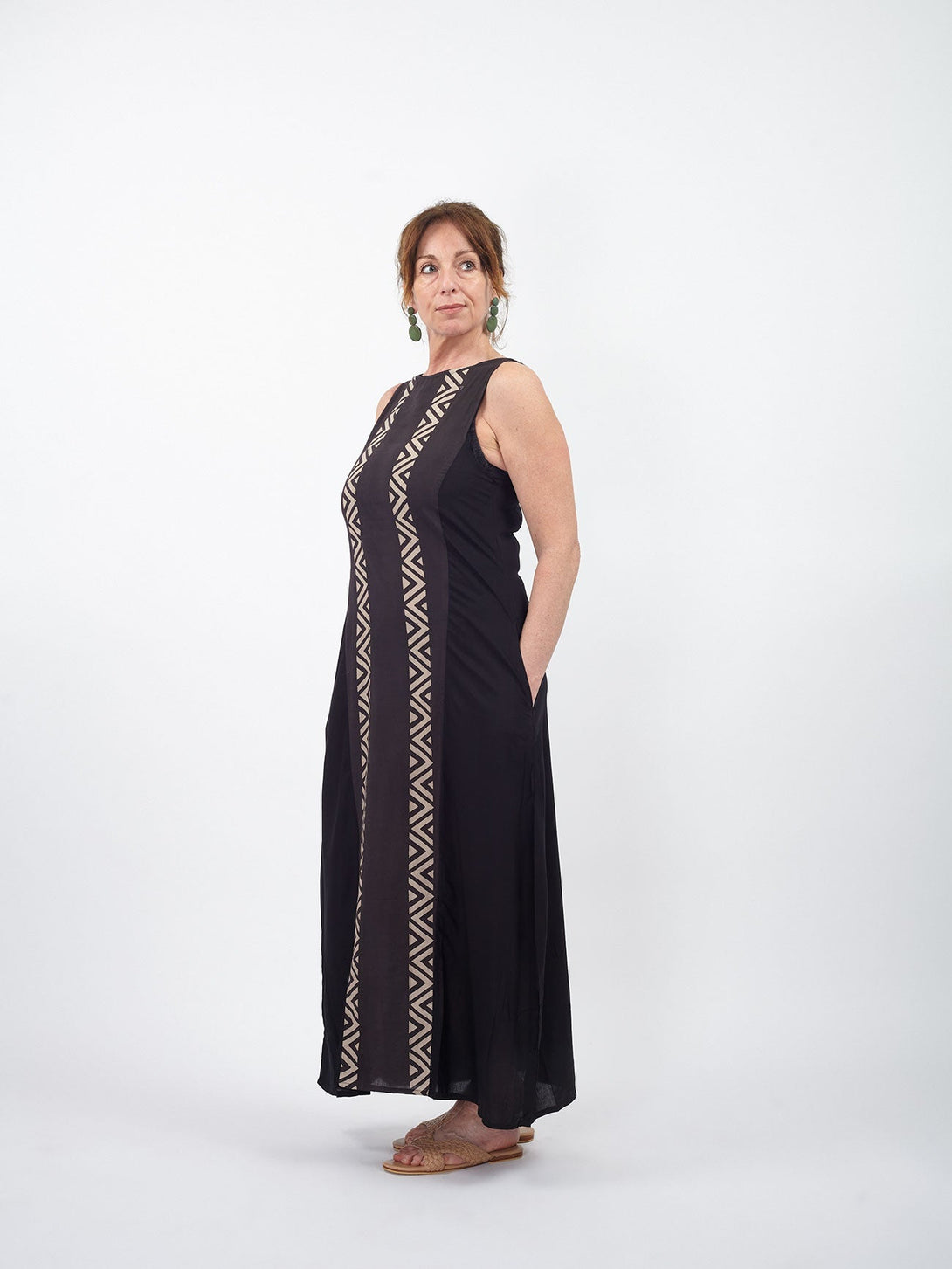 Vestito smanicato dettaglio centrale Manon-nero-Bijondo