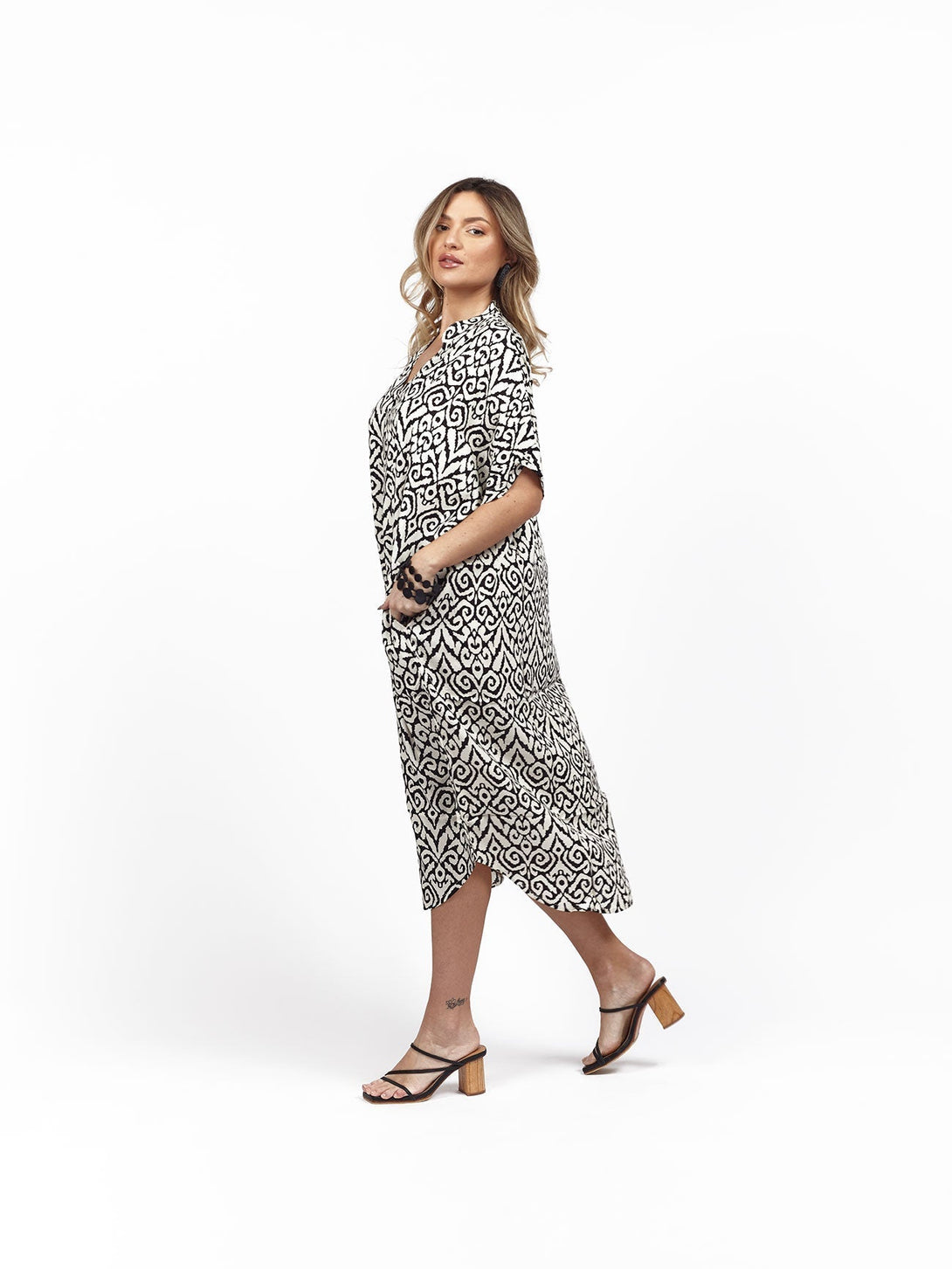 Vestito tunica midi viscosa Zafira - nero - Bijondo